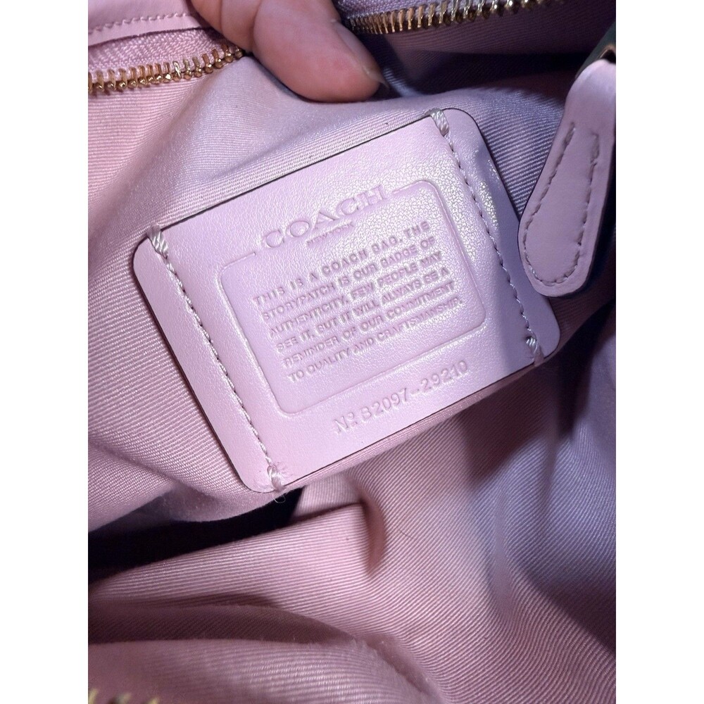Coach Beige Signature Crossbody with Pink Trim - Picture 2 of 16